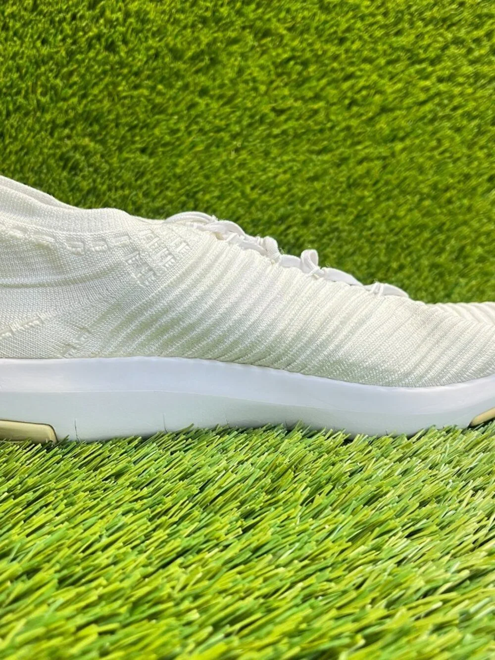 Nike please review